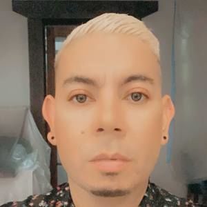 Meet your Posher, Charlie